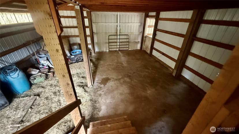 Property photo for 22045 Peter Grubb Road SE, Renton photo 39