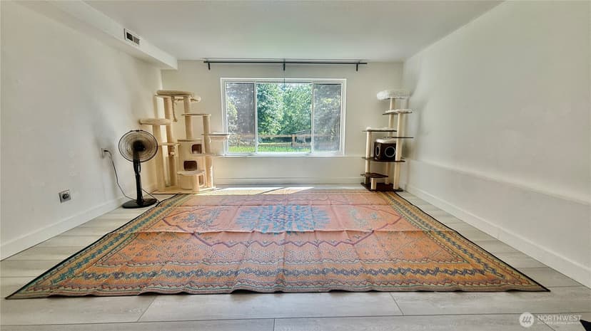 Property photo for 22045 Peter Grubb Road SE, Renton photo 25