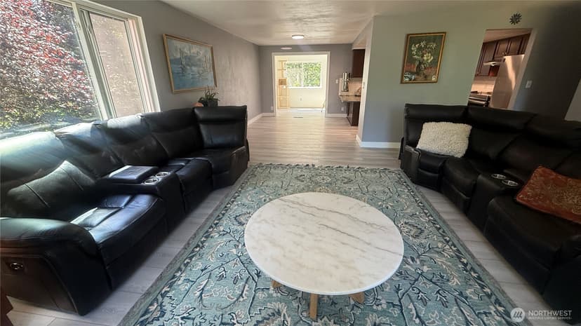 Property photo for 22045 Peter Grubb Road SE, Renton photo 6