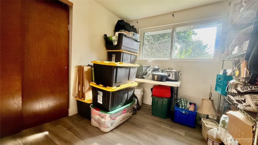 Property photo for 22045 Peter Grubb Road SE, Renton photo 23