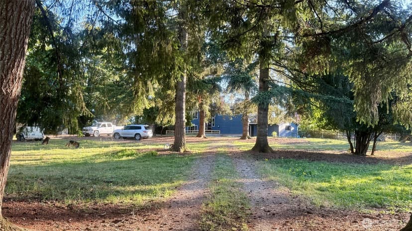 Property photo for 22045 Peter Grubb Road SE, Renton photo 36