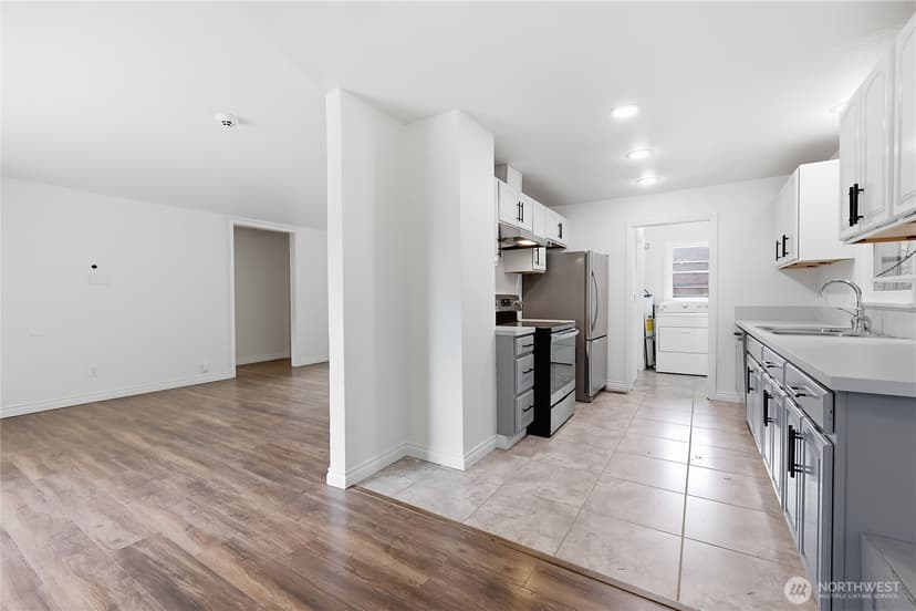 Property photo for 2227 Sidney Avenue, Port Orchard photo 12