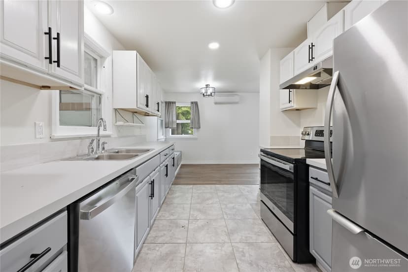 Property photo for 2227 Sidney Avenue, Port Orchard photo 15