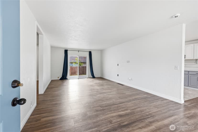 Property photo for 2227 Sidney Avenue, Port Orchard photo 4