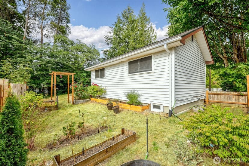 Property photo for 2227 Sidney Avenue, Port Orchard photo 22