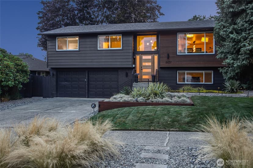 Property photo for 8837 34th Avenue SW, Seattle photo 2