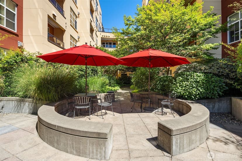 Property photo for 410 NE 70th Street #204, Seattle photo 27