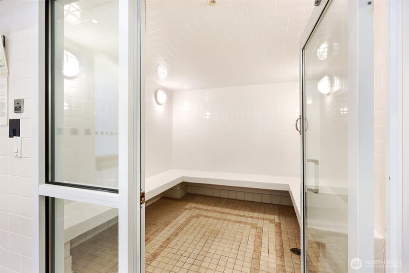 Property photo for 1420 Terry Avenue #1108, Seattle photo 29