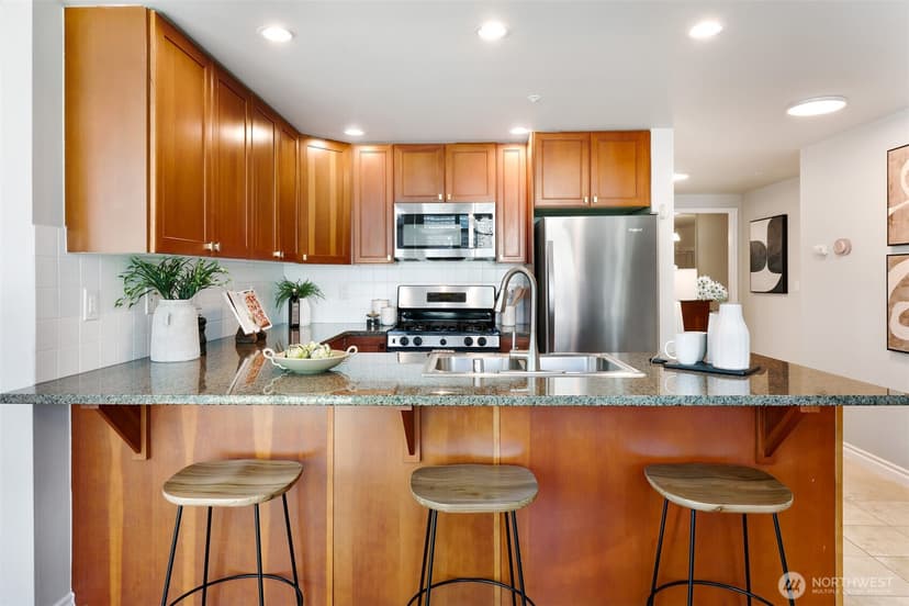 Property photo for 1420 Terry Avenue #1108, Seattle photo 21