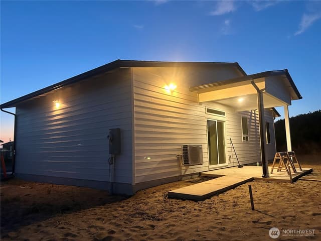 Property photo for 1176 Fairwood Drive SW, Ocean Shores photo 4