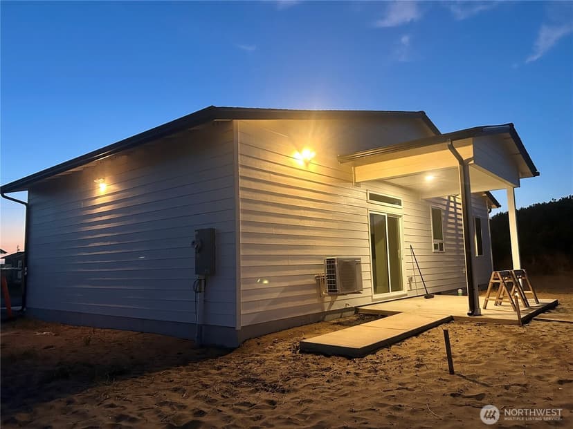 Property photo for 1176 Fairwood Drive SW, Ocean Shores photo 4
