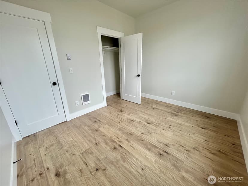 Property photo for 1176 Fairwood Drive SW, Ocean Shores photo 18
