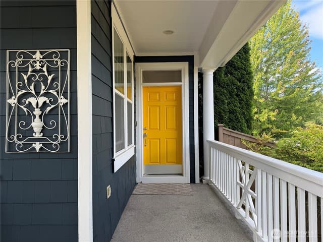 Property photo for 6619 Silent Creek Avenue SE, Snoqualmie photo 2