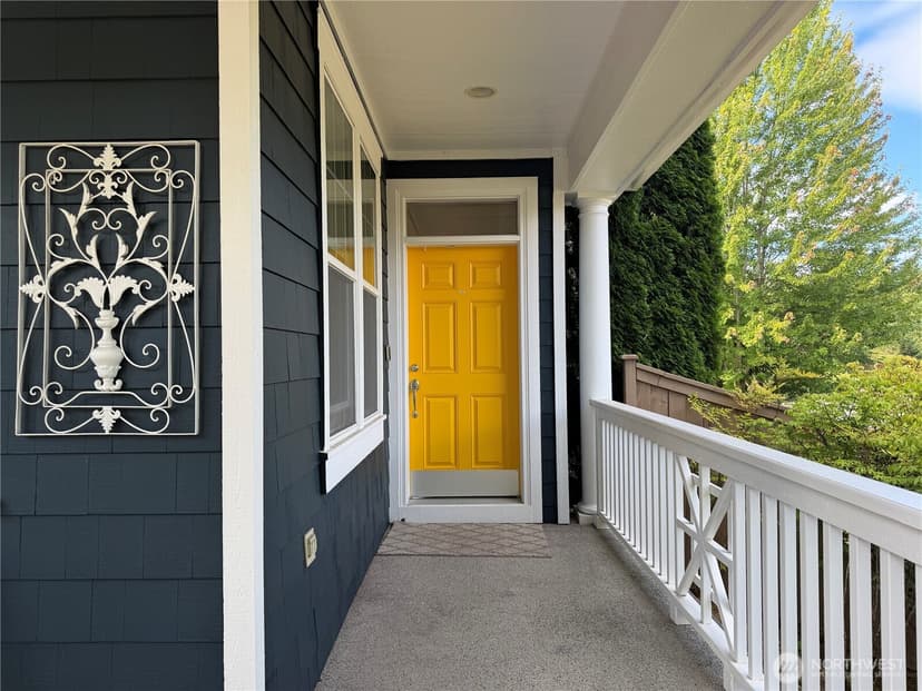 Property photo for 6619 Silent Creek Avenue SE, Snoqualmie photo 2