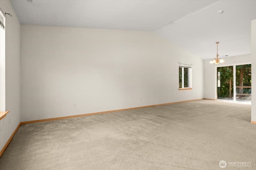 Property photo for 9633 18th Avenue W, Everett photo 5
