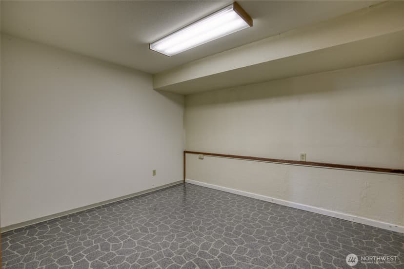 Property photo for 1497 E Ocean Shores Boulevard SW, Ocean Shores photo 3