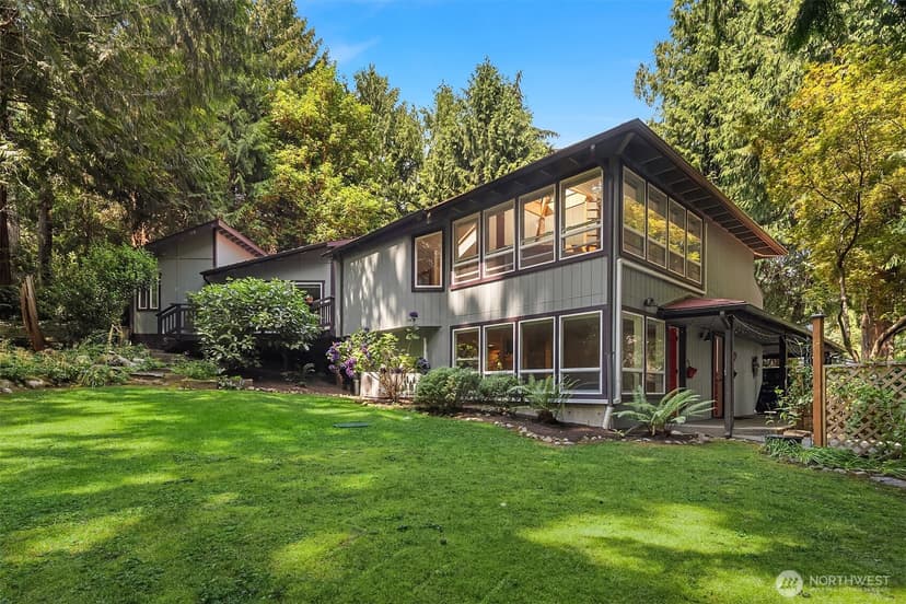 Property photo for 11469 Kallgren Road NE, Bainbridge Island photo 5