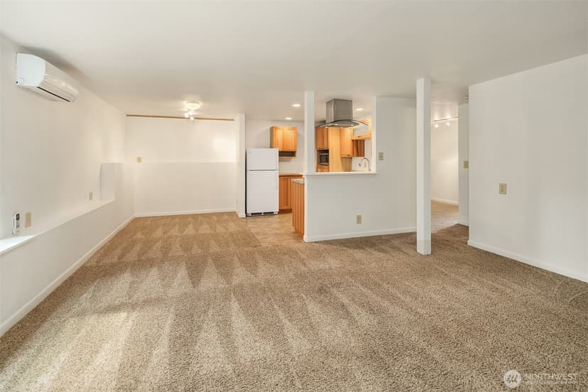 Property photo for 11469 Kallgren Road NE, Bainbridge Island photo 25