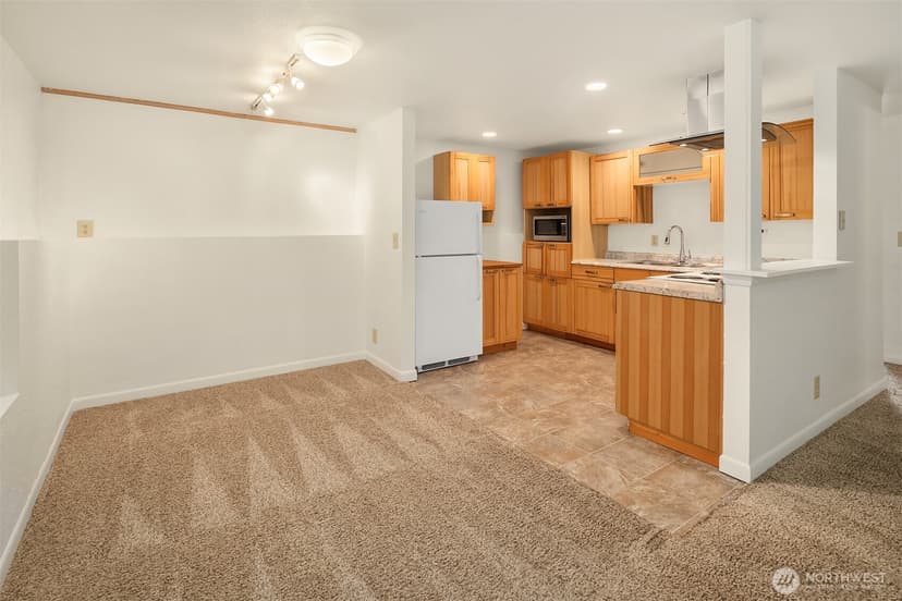 Property photo for 11469 Kallgren Road NE, Bainbridge Island photo 26