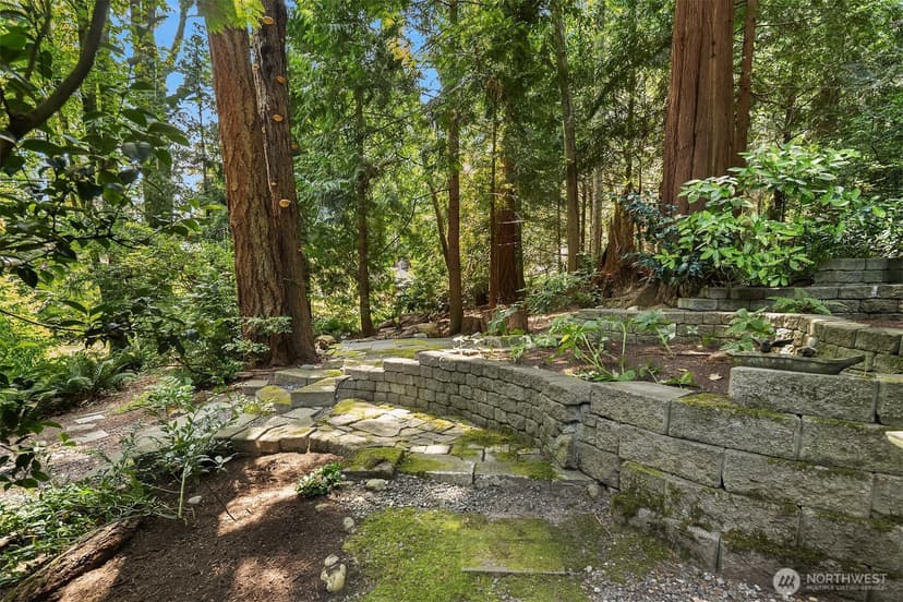 Property photo for 11469 Kallgren Road NE, Bainbridge Island photo 6
