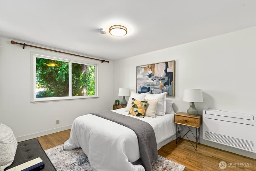 Property photo for 2802 NE 185th Street, Lake Forest Park photo 7