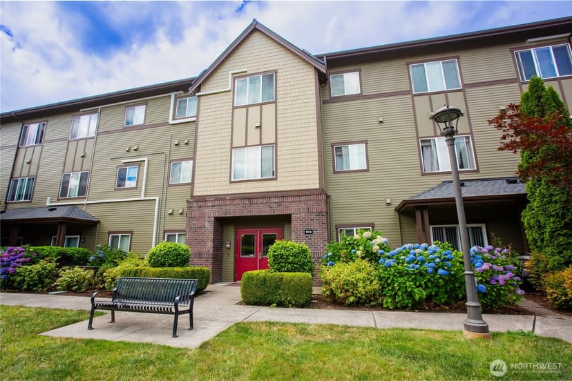 Property photo for 973 NE Ingram Street #A-303, Issaquah photo 4