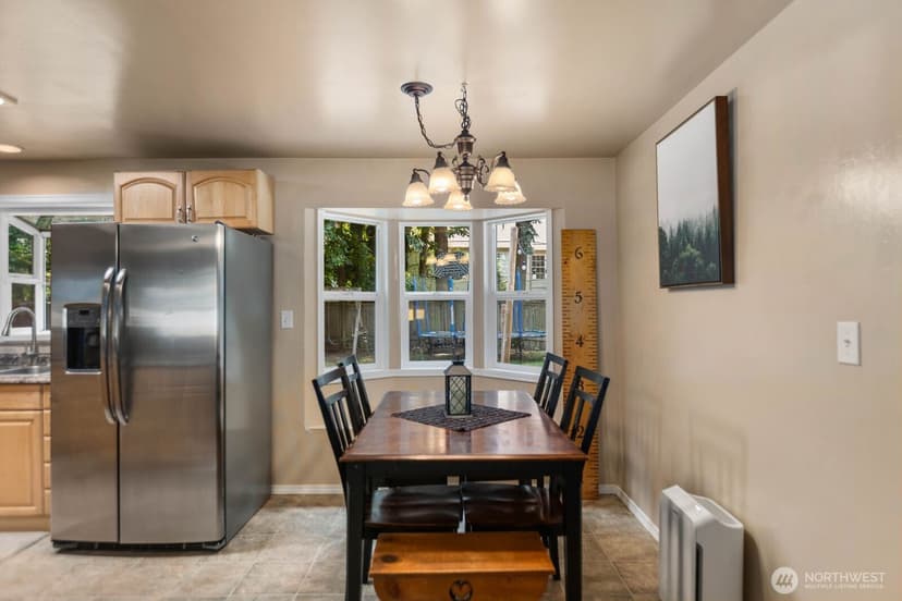 Property photo for 10301 NE 136th Place, Kirkland photo 12