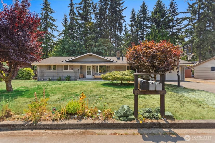Property photo for 10301 NE 136th Place, Kirkland photo 2