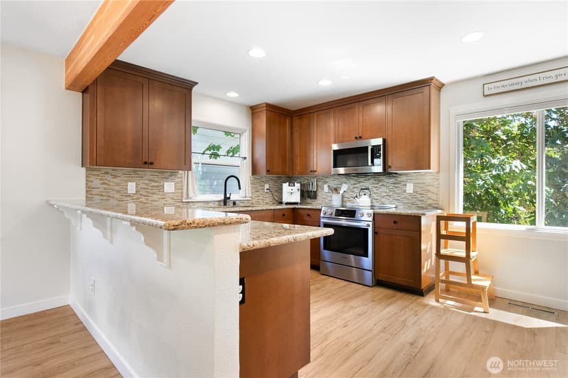 Property photo for 3914 N 19th Street, Tacoma photo 6