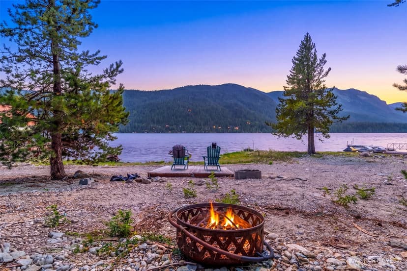 Property photo for 16161 N Shore Drive, Leavenworth photo 3