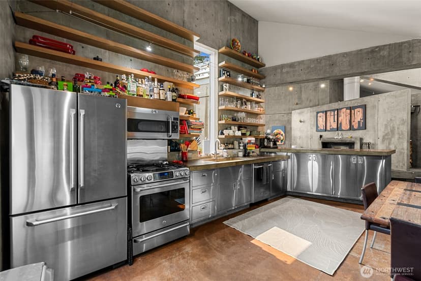 Property photo for 16161 N Shore Drive, Leavenworth photo 8