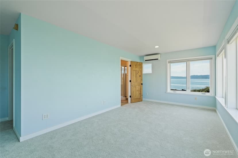 Property photo for 303 Church Avenue, Mukilteo photo 17