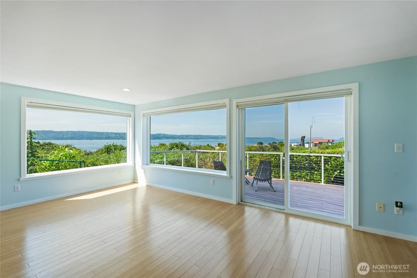 Property photo for 303 Church Avenue, Mukilteo photo 12