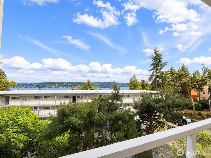 Property photo for 15020 Bothell Way NE #204, Lake Forest Park photo 12