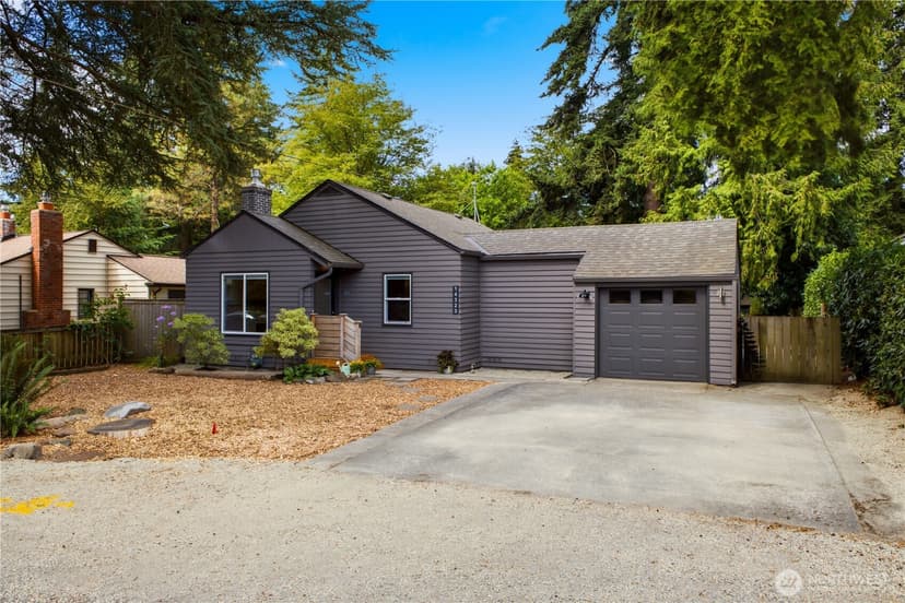 Property photo for 14323 23rd Place NE, Seattle photo 34