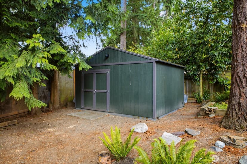 Property photo for 14323 23rd Place NE, Seattle photo 27