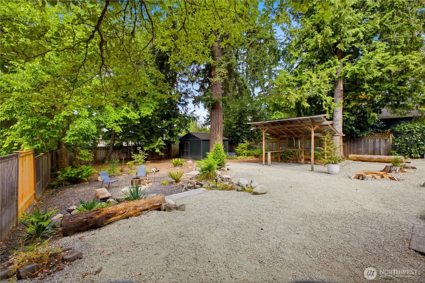 Property photo for 14323 23rd Place NE, Seattle photo 23
