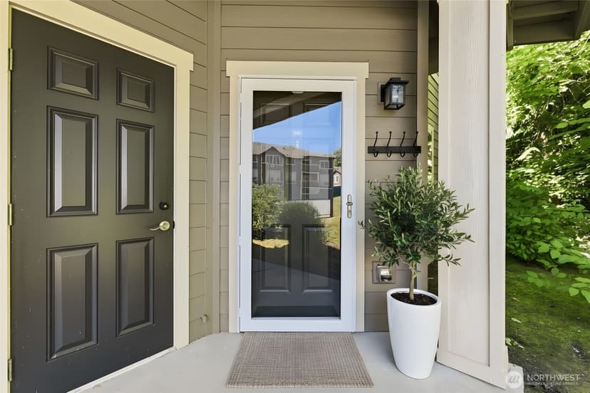 Property photo for 1900 Weaver Road #N106, Snohomish photo 3