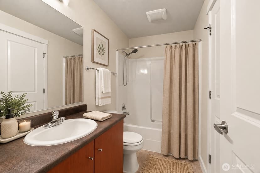 Property photo for 11309 NE 128th Street #F104, Kirkland photo 12