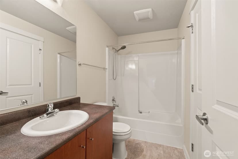 Property photo for 11309 NE 128th Street #F104, Kirkland photo 13