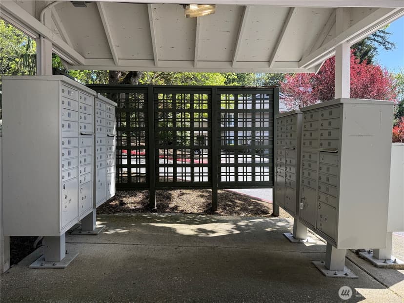 Property photo for 11309 NE 128th Street #F104, Kirkland photo 21