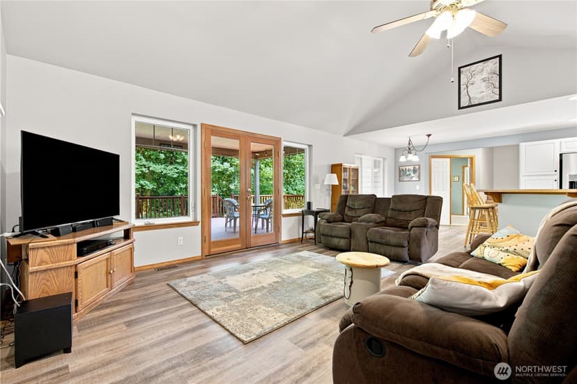 Property photo for 4782 NW Grover Lane, Bremerton photo 4