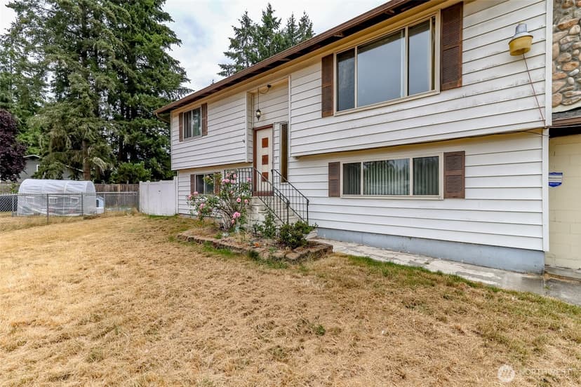 Property photo for 1134 156th Street E, Tacoma photo 27