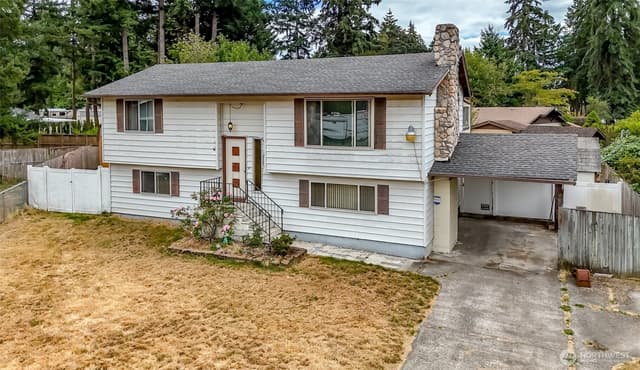 Property photo for 1134 156th Street E, Tacoma photo 4