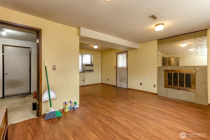 Property photo for 1134 156th Street E, Tacoma photo 26