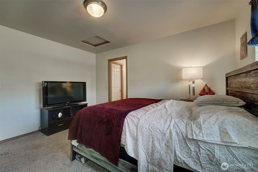 Property photo for 1299 NW Amanda Loop, Silverdale photo 18
