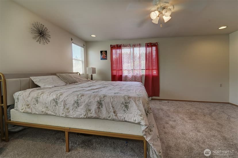 Property photo for 1299 NW Amanda Loop, Silverdale photo 24