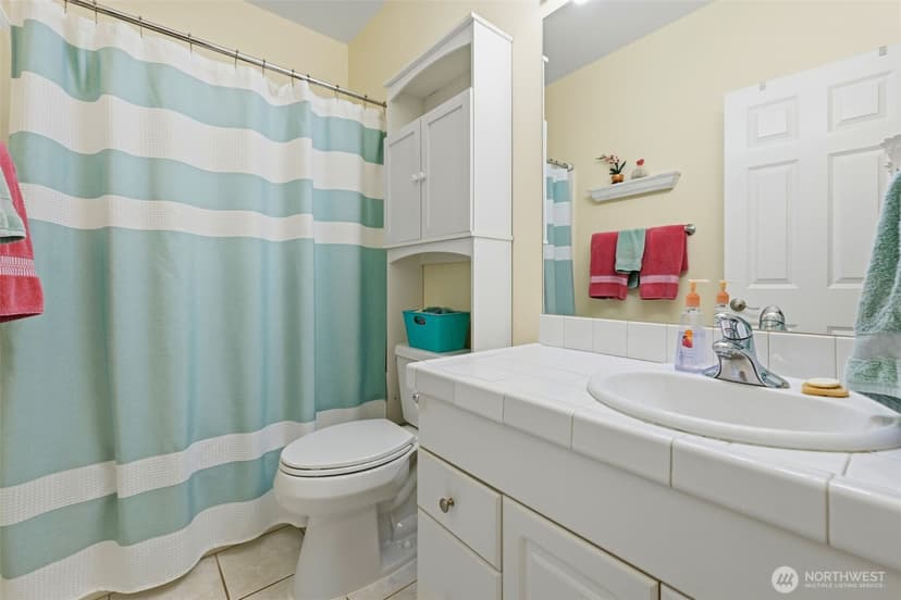 Property photo for 8424 Cirque Drive W, University Place photo 24