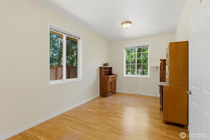 Property photo for 8424 Cirque Drive W, University Place photo 22