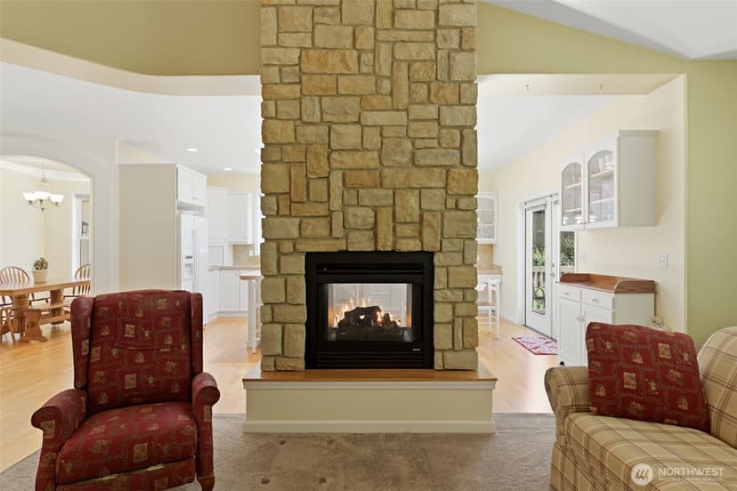 Property photo for 8424 Cirque Drive W, University Place photo 8